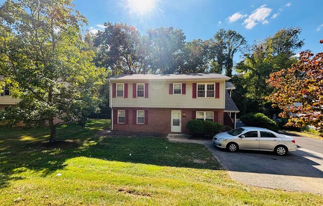 2 Bedroom, 1 Bath Duplex