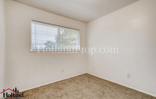 2 beds, 1.5 baths, 1,120 sqft, $1,895, Unit 225