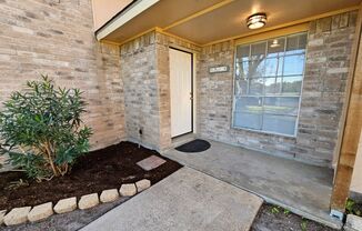 Nice Southside townhome with garage across from park