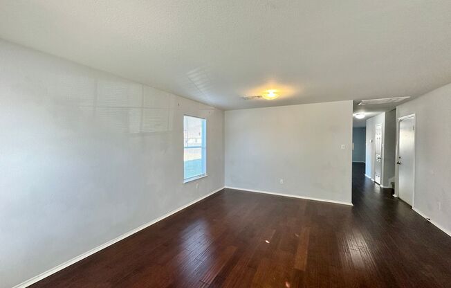 1/2 Off 1st Months Rent!  Viewable Now!