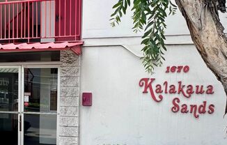 Beautifully Updated 1BR Condo Minutes from Waikiki/Ala Moana