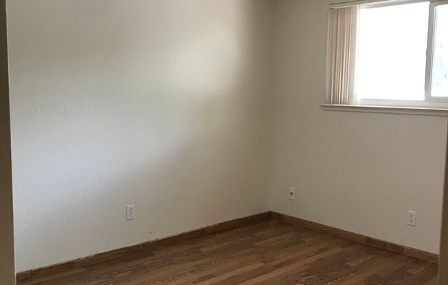 2 beds, 1 bath, $1,750