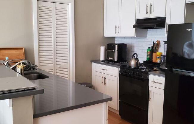 1 bed, 1 bath, 397 sqft, $1,395, Unit N7630A