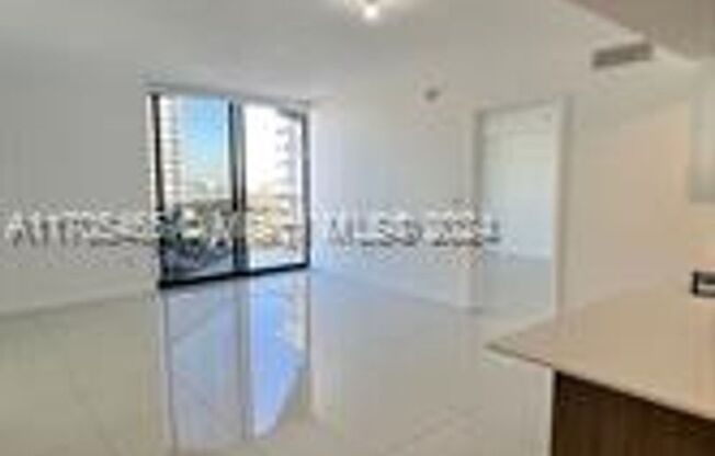 2 beds, 2 baths, 1,050 sqft, $3,200, Unit 5252 NW 85th Ave # 10-09 (A11705465)