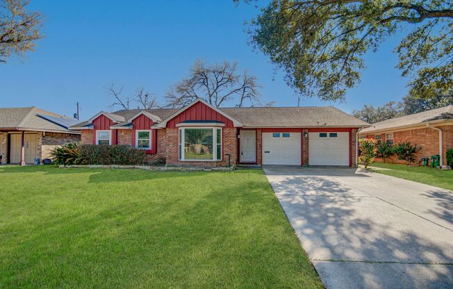 Charming 3-Bed Home in Timbergrove – Prime Location!