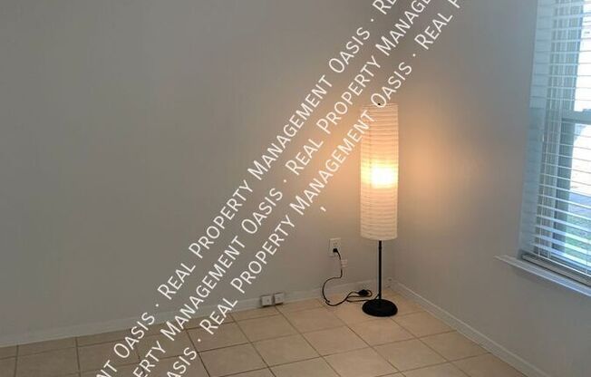 8832 SANDCASTLE CT