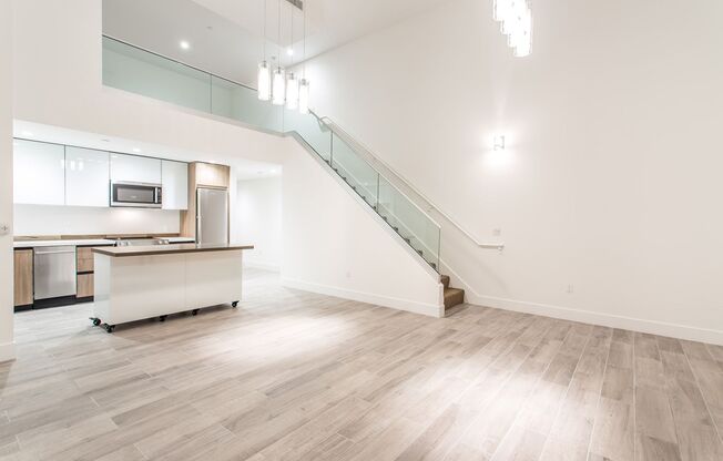 1 bed, 1.5 baths, 965 sqft, $3,300, Unit 1616 - 210