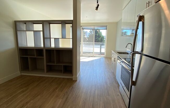 1 bed, 1 bath, 472 sqft, $1,625, Unit 505