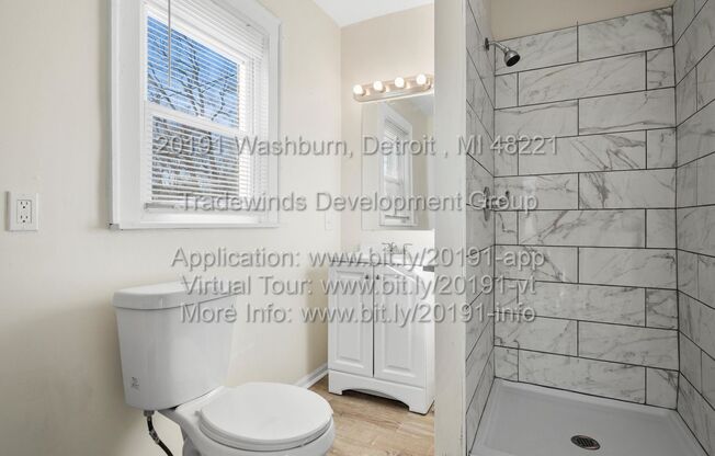 20191 Washburn 3bed/2 baths with new kitchen beautiful hardwood floors  located in Eight-Mile Wyoming