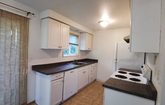 9011 236 ST SW