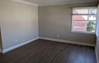 2 beds, 1 bath, $1,995, Unit 11