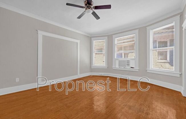 1530 MONROE AVE