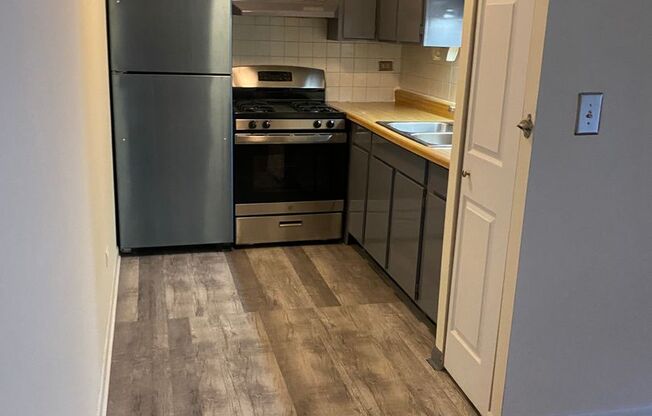 1 bed, 1 bath, 700 sqft, $1,695, Unit 431-#322