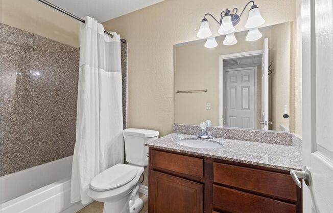 1 bed, 1 bath, $1,200, Unit # 221 C 4