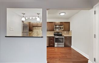 Phog Apartments / Meiners Development Co. of Independence