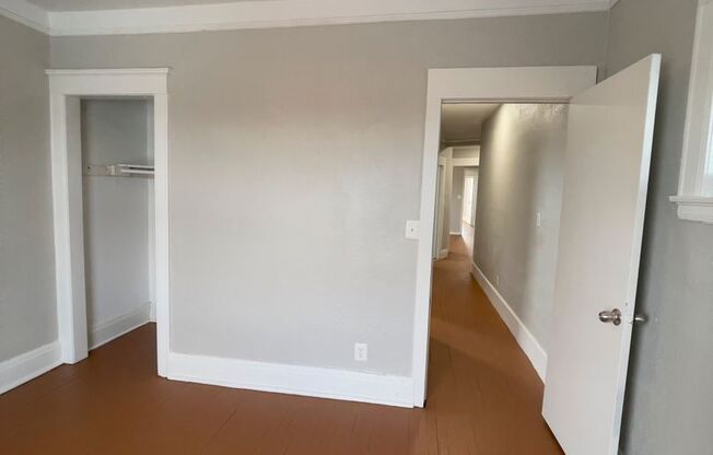 4 beds, 1 bath, $1,450