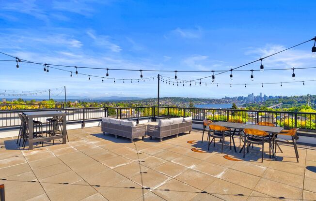 Studio, 1 bath, 322 sqft, $1,475, Unit 413 - AFF