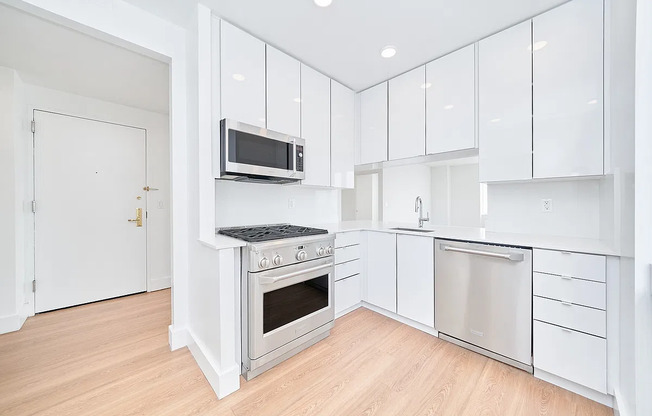 2 beds, 2 baths, 1,364 sqft, $8,800, Unit 28D