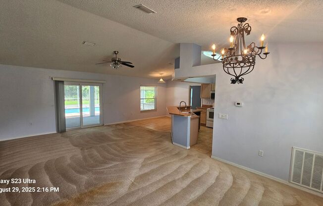 Beautiful 3/2/2 Pool Home on Oversized Lot in Quail Hollow