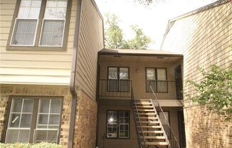Modern condo Prime location!