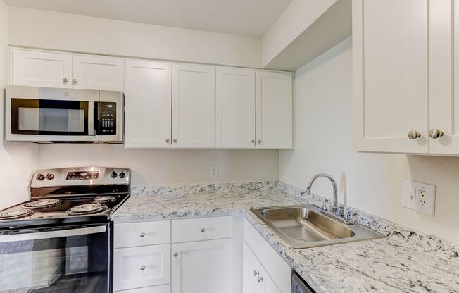 3 beds, 2 baths, 1,150 sqft, $1,875, Unit 27
