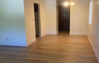 1 bed, 1 bath, 690 sqft, $1,250, Unit 5