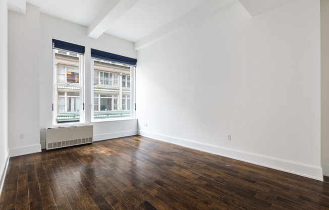 260 PARK AVE S