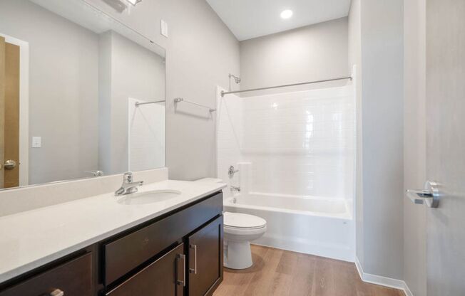 1 bed, 1 bath, 675 sqft, $1,400, Unit 1325