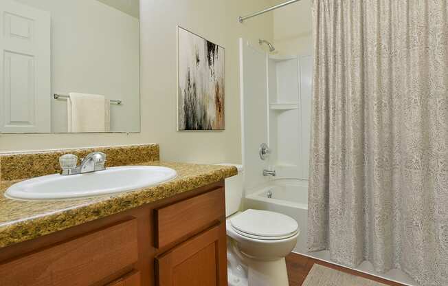 Luxurious Bathrooms at Grand Bend Club Apartments, Grand Blanc, Michigan