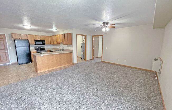 2 beds, 2 baths, 1,092 sqft, $1,135, Unit 1315-204