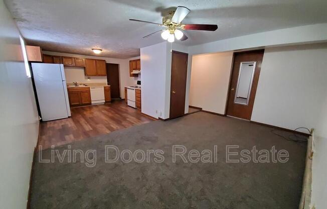2601 N 58 ST