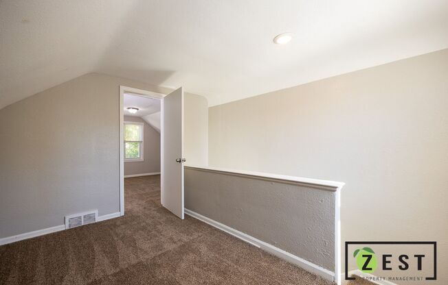 3 beds, 1 bath, $1,300