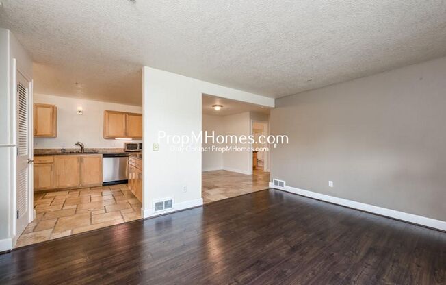 SW Two Bedroom Condo w/ Views!