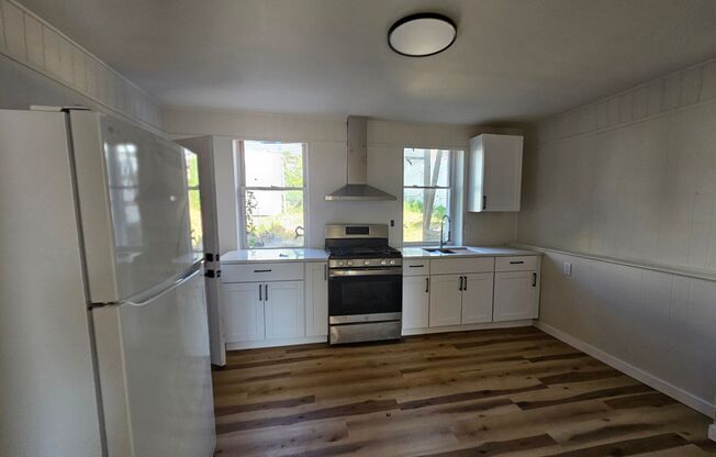 Newly updated 1 bedroom 1 bath apartment for rent