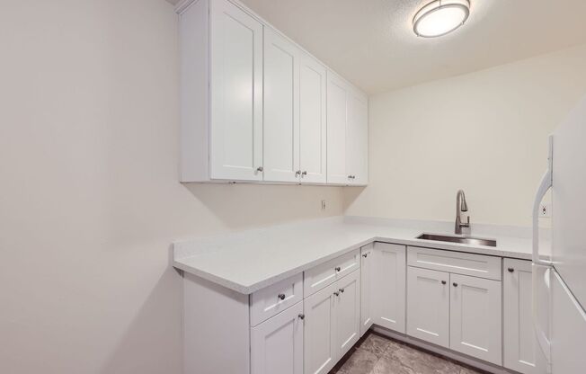 2 beds, 1 bath, 720 sqft, $2,095, Unit Unit 5