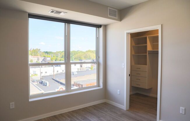 2 beds, 2 baths, 1,144 sqft, $2,650, Unit 527