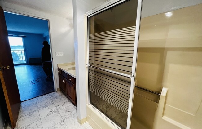 2 beds, 2 baths, 1,062 sqft, $2,700, Unit 205