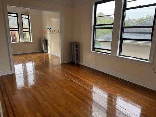 34 29 33 ST