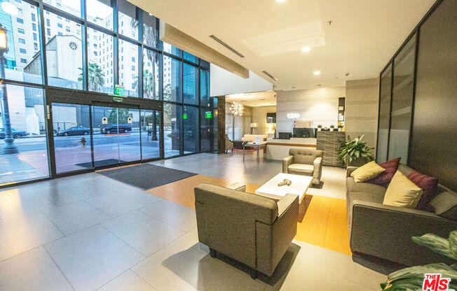 1 bed, 1 bath, 830 sqft, $2,650, Unit 401