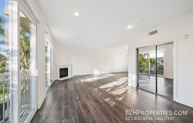 1050 S Holt Ave Apt 203