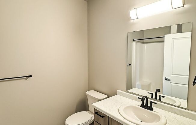 2 beds, 2 baths, 1,188 sqft, $1,725, Unit 120