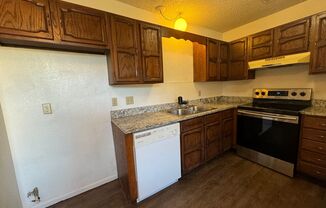 2 beds, 1 bath, $1,050