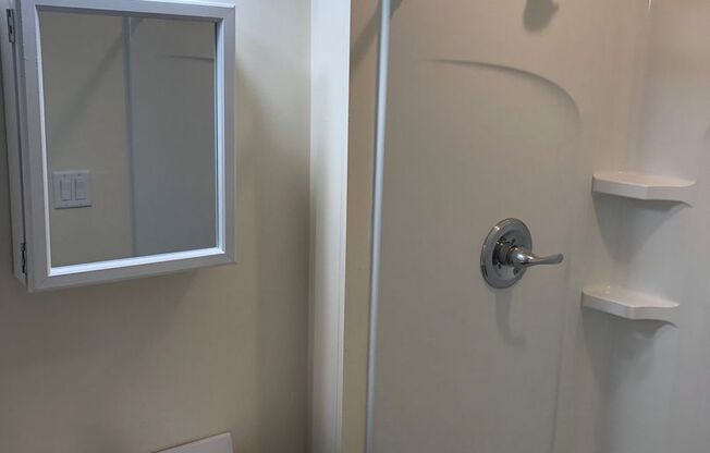 Studio, 1 bath, 206 sqft, $925, Unit 106
