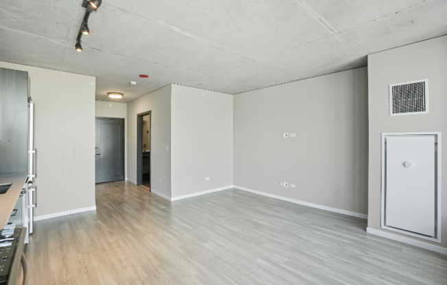 948 W WASHINGTON BLVD