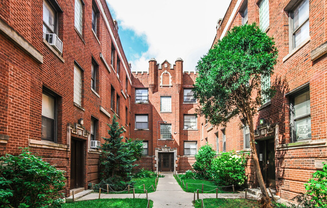 2 beds, 1 bath, 1,000 sqft, $1,510, Unit 4238 - 1W
