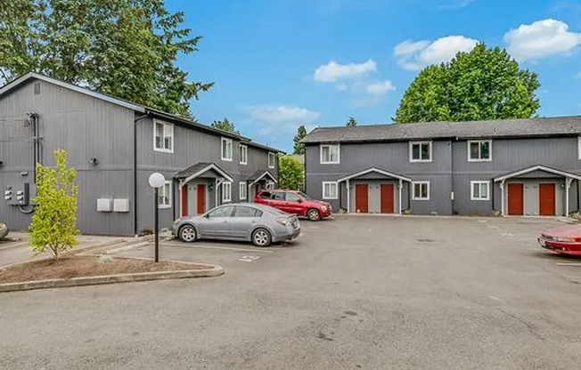 Meadowlark Townhomes