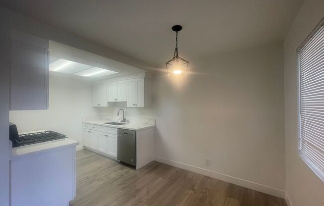 2 beds, 1 bath, 785 sqft, $2,295, Unit UNIT 2