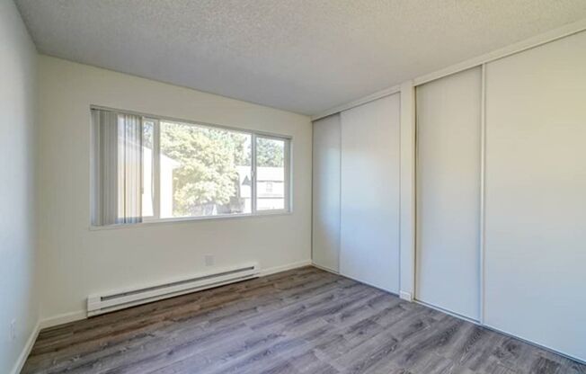 3 beds, 2 baths, 1,204 sqft, $2,560, Unit 93
