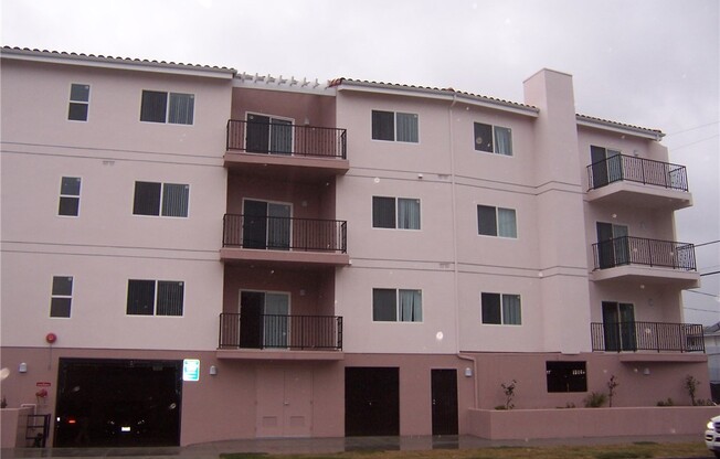 4438 Vista del Monte Ave Apt 201