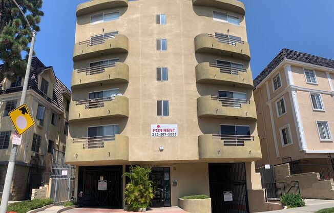 420 Harvard Apartments